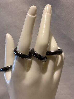 Genuine Hematite Rings 4 Set - Negative Energy Ring Multiple Sizes NWOT-